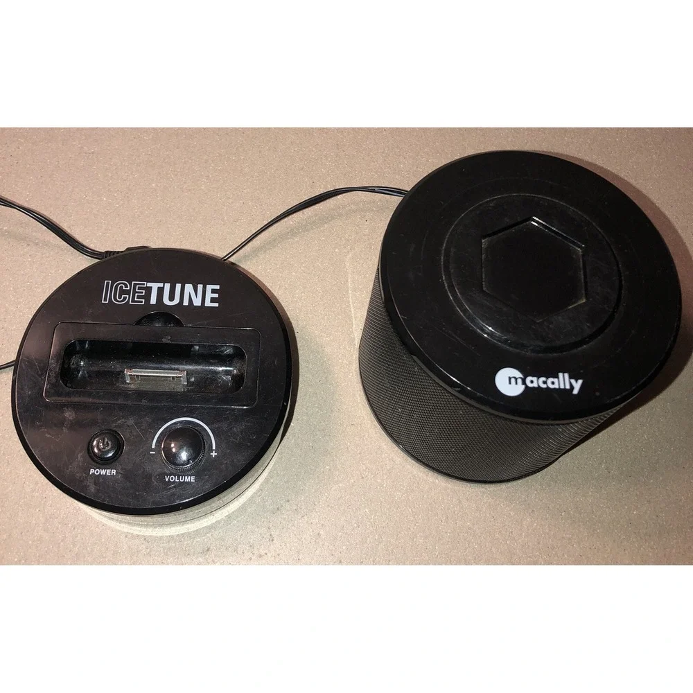 Macally ICETUNE iPod Speaker/Charger Black Cool 30-PIN Apple Dock
